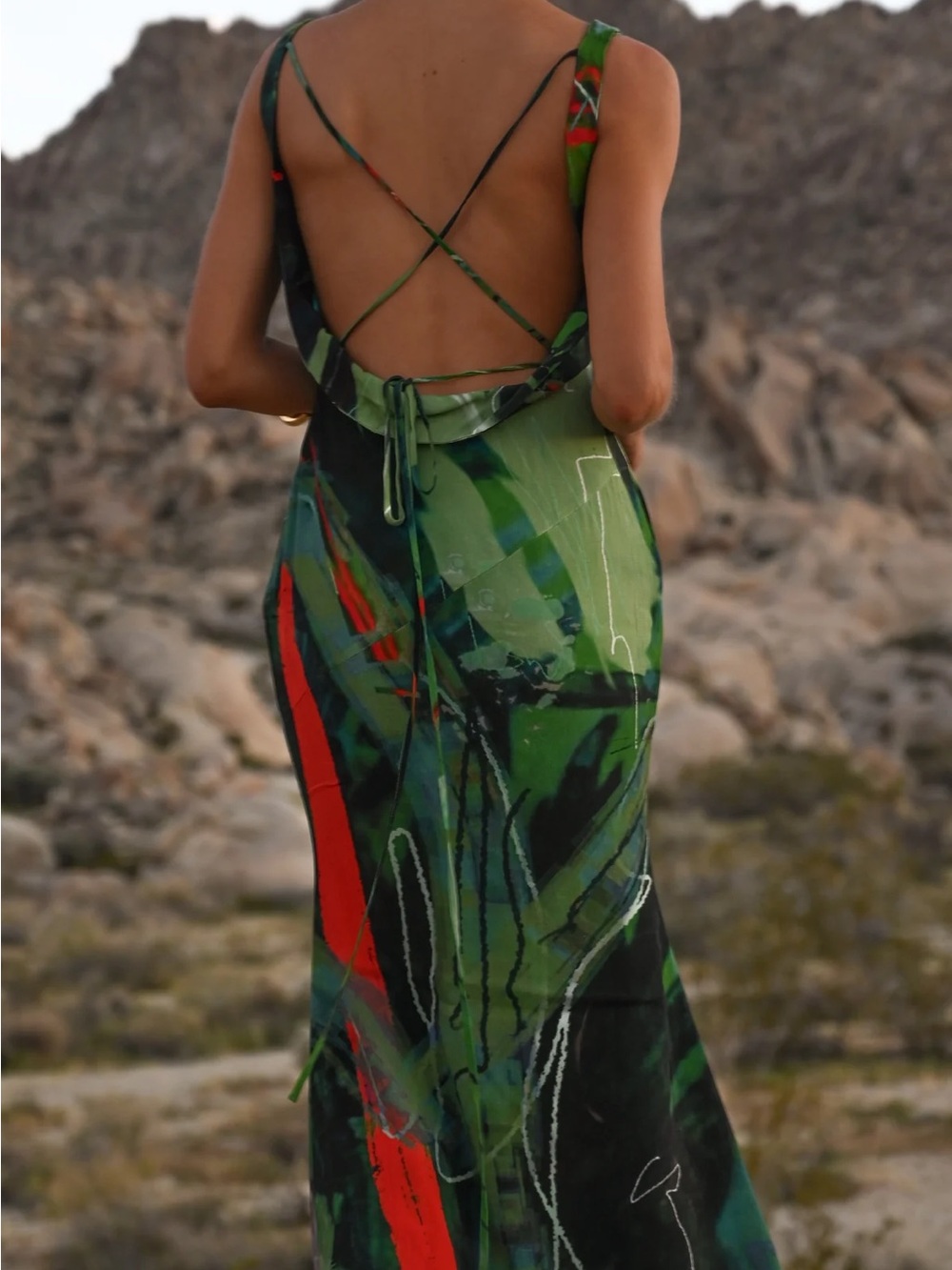 Rhae Dress - Terrain - Picture 2 of 6